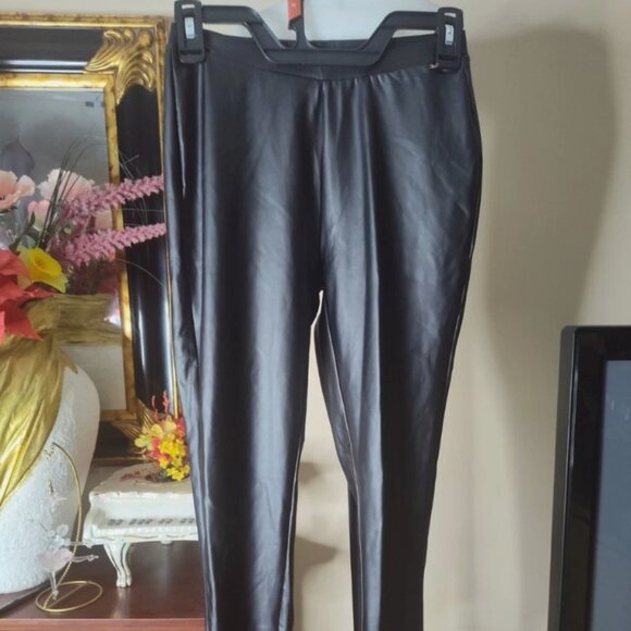 Guess Los Angeles Mattie Po Leggings Jet Black Faux Leather Size S Small (A-25) - Picture 1 of 10